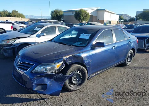 2011 Toyota Camry Le z USA, uszkodzony, nr VIN 4T1BF3EKXBU735756